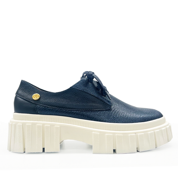 ZAPATO PLANO MUJER EN CUERO CON CORDÓN